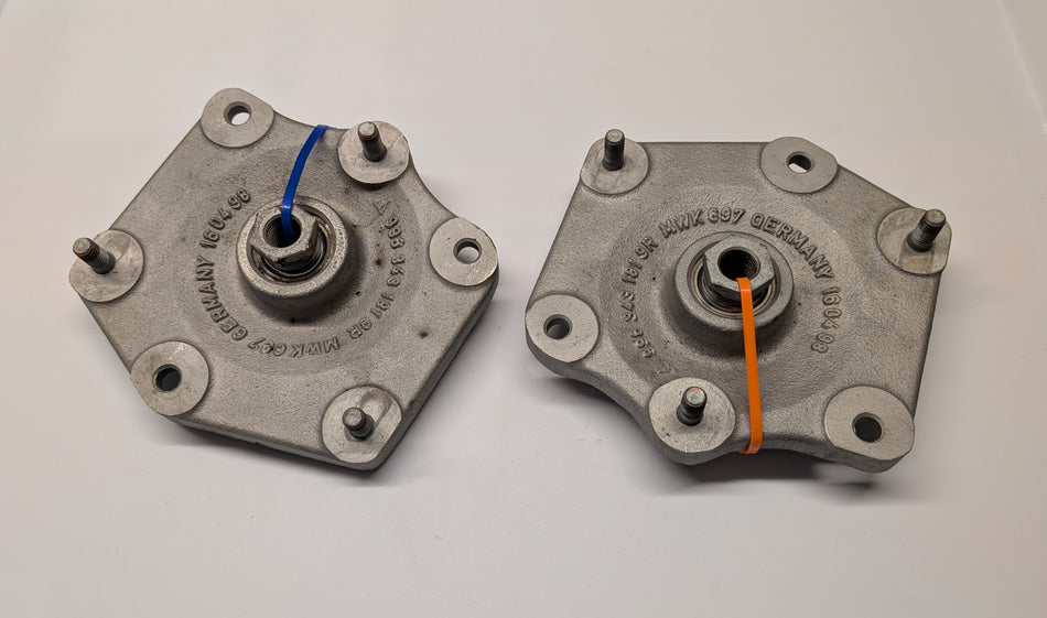 996 GT3 upper strut mount